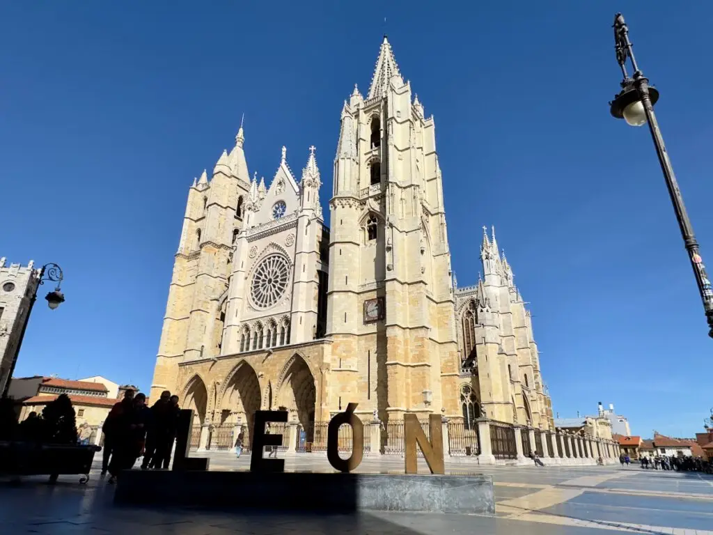 León brilla con luz propia: la hostelería y el turismo de Castilla y León celebran su gran noche